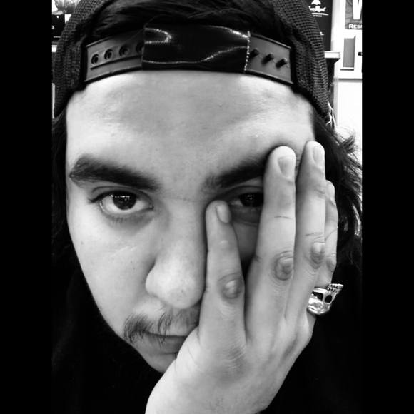 Meet your Posher, Jon - Picture 1 of 1